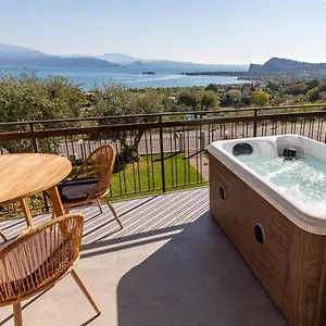 https://casa-veronica-manerba.it-lombardy.com