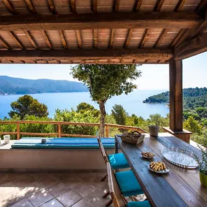https://agriturismo-galenzana.it-tuscanyhotel.com