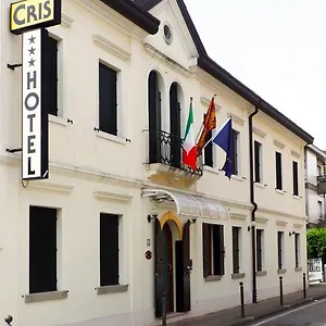 Hotel Cris Mestre