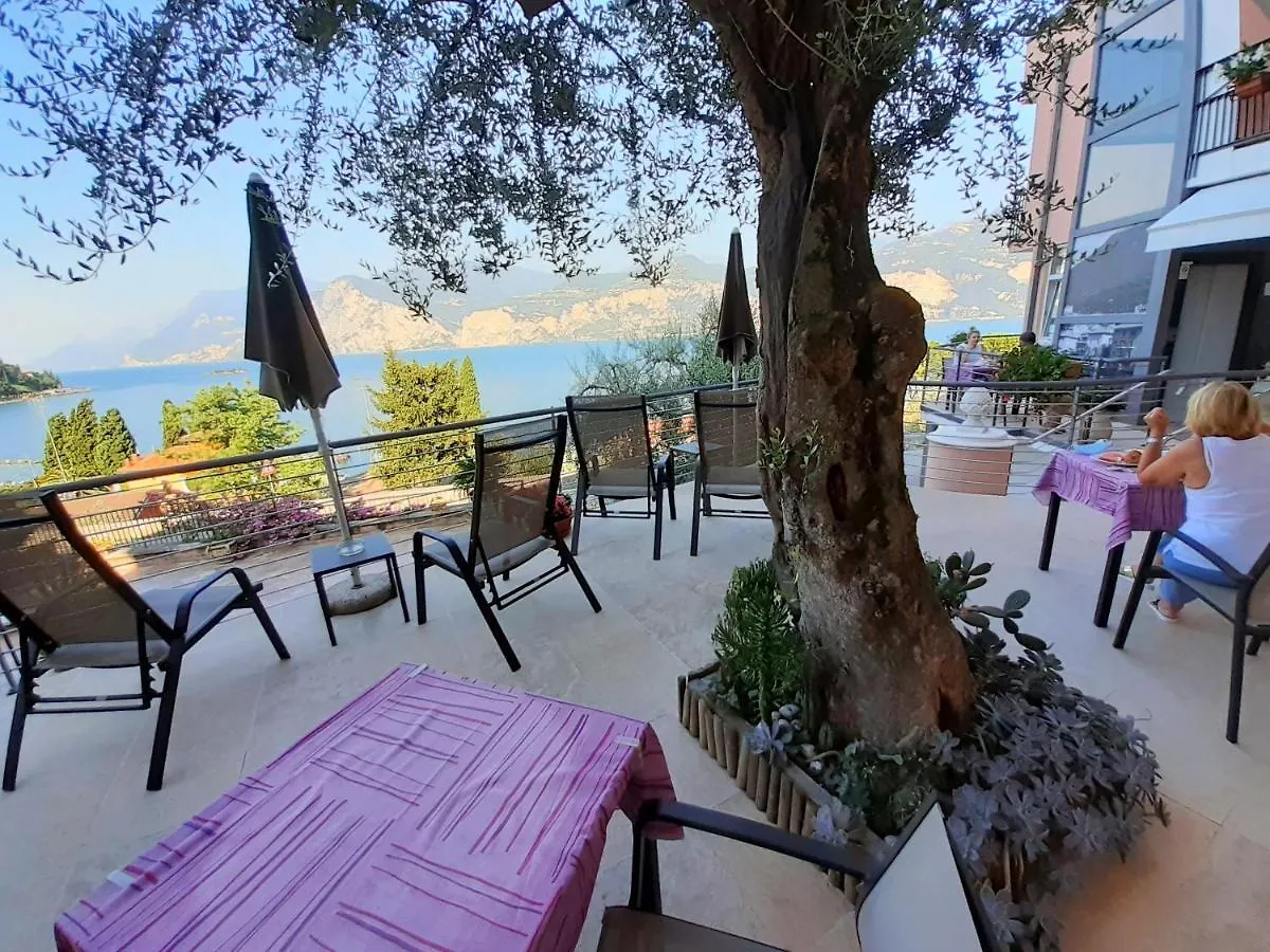 Hotel Antonella Malcesine Italy